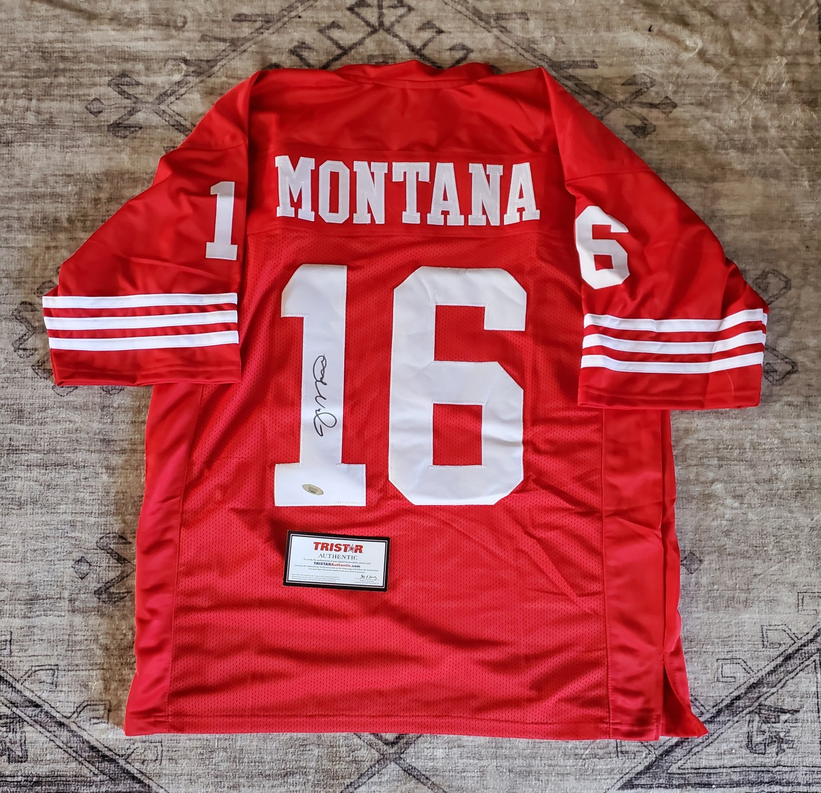 Joe Montana Signed Autographed San Francisco 49ers football Jersey TRISTAR