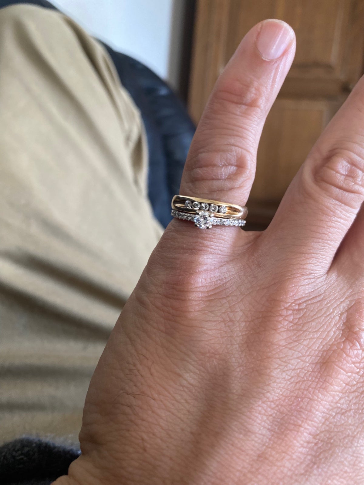 14k gold genuine diamond rings