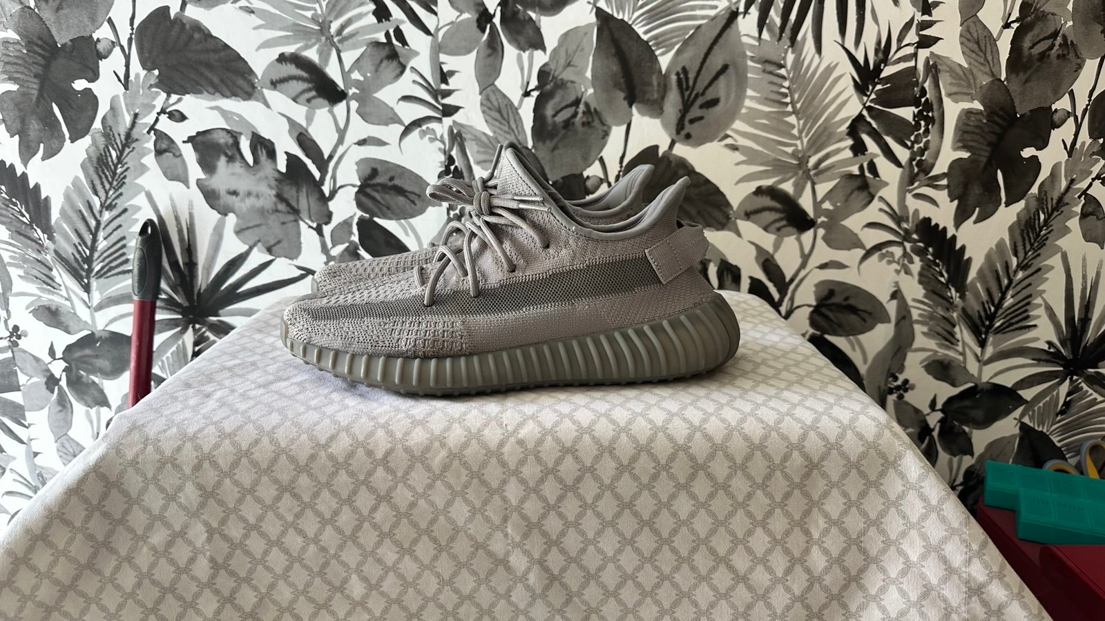 Adidas Boost Yeezy 350 Steel Grey sz10.5