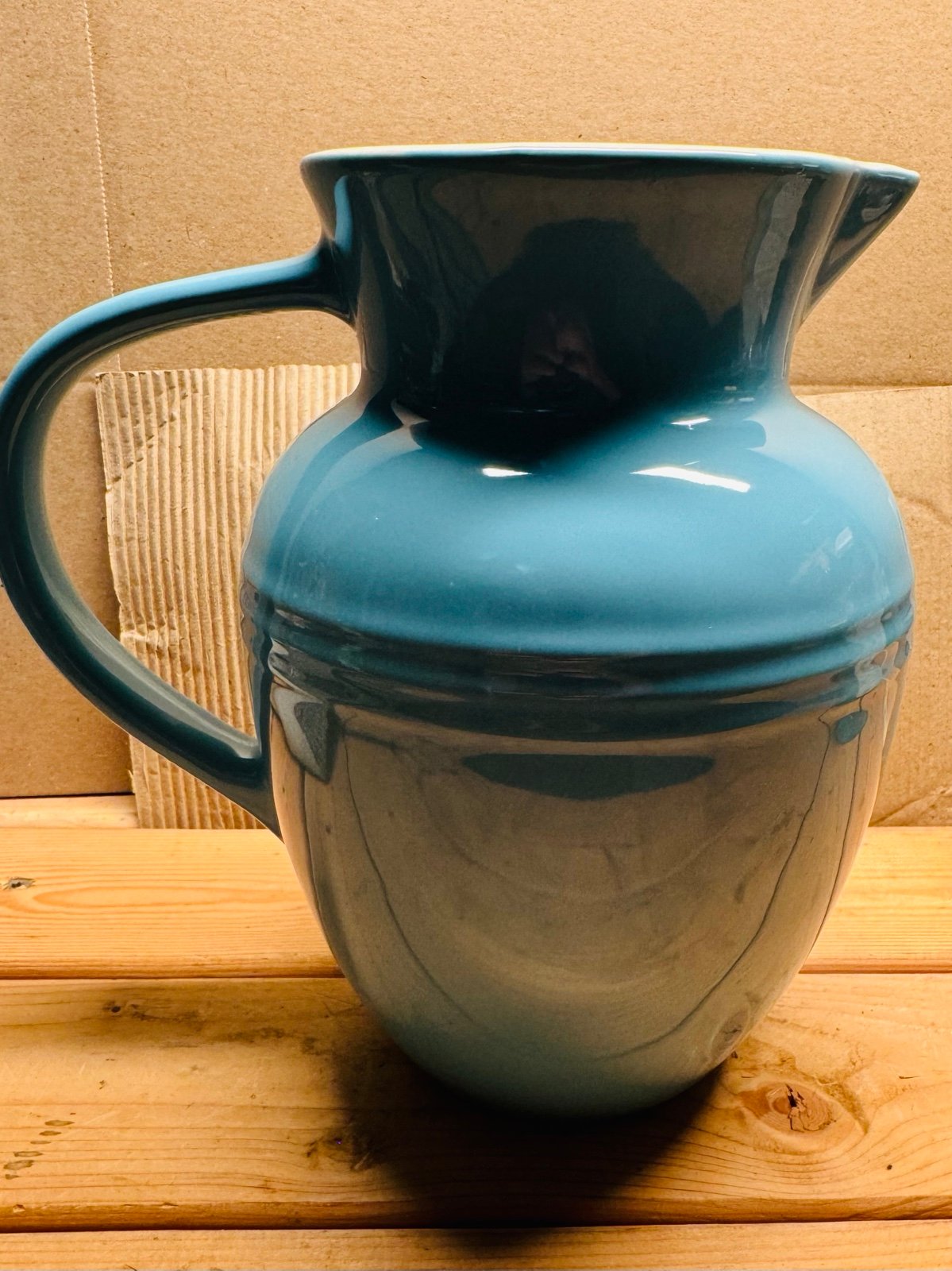 LE CREUSET PITCHER LIGHT BLUE COLOR 2.2L