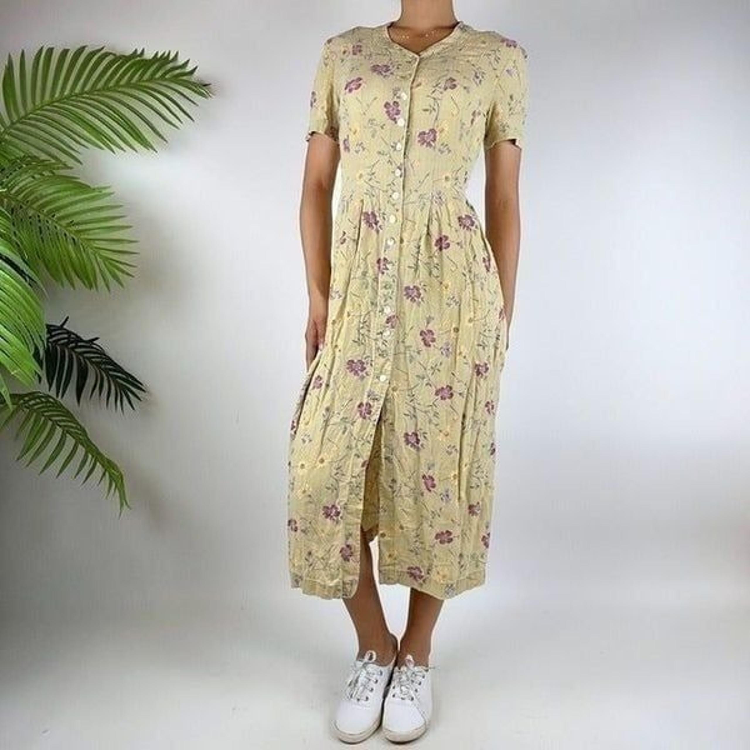 Vintage Y2K Pastel Green Cottagecore Floral Prairie Midi Dress / Size: 2 Petite