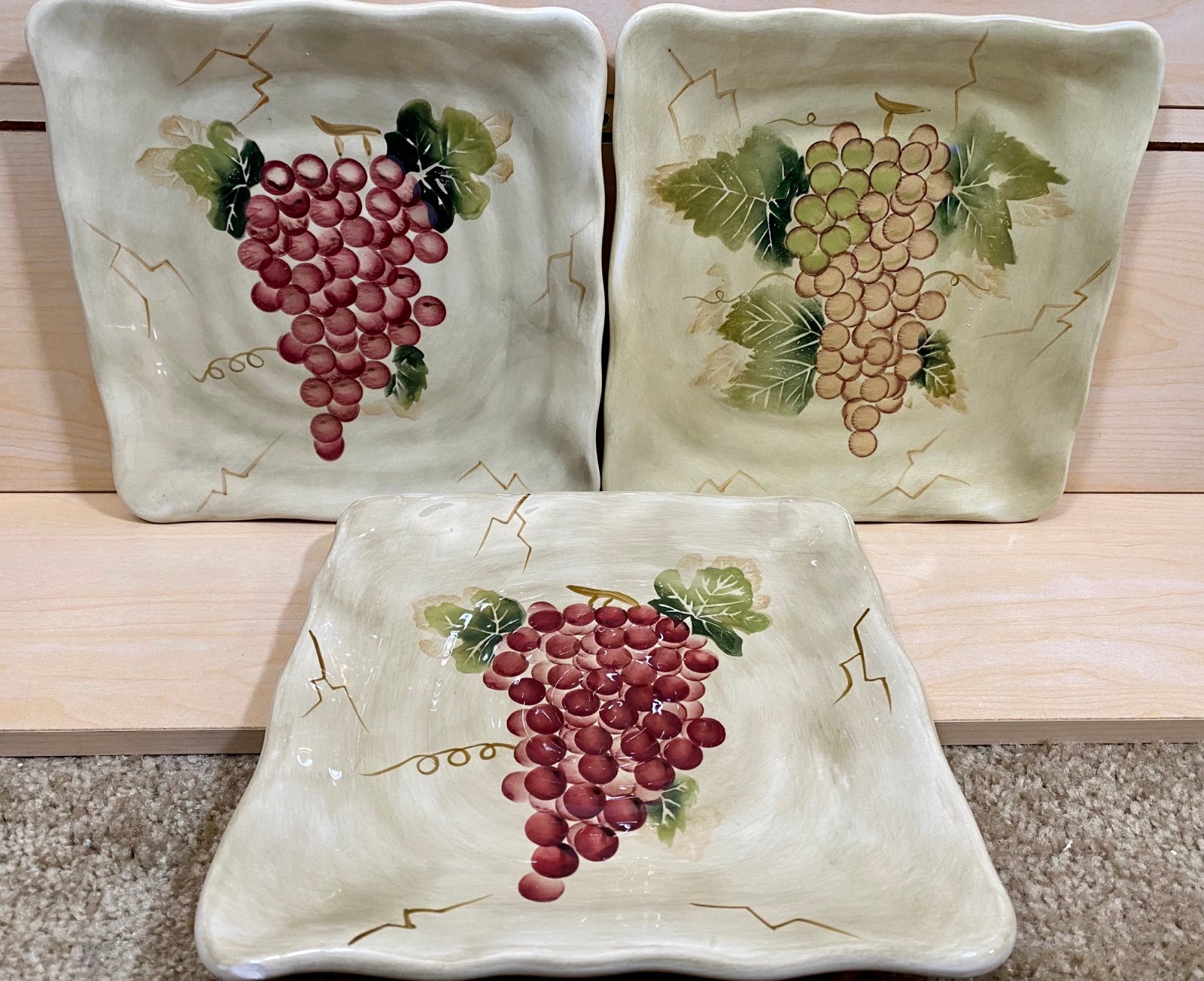 Vintage Tabletops Gallery Cabernet Square Salad 8 Plate Purple Grapes- Set of 3
