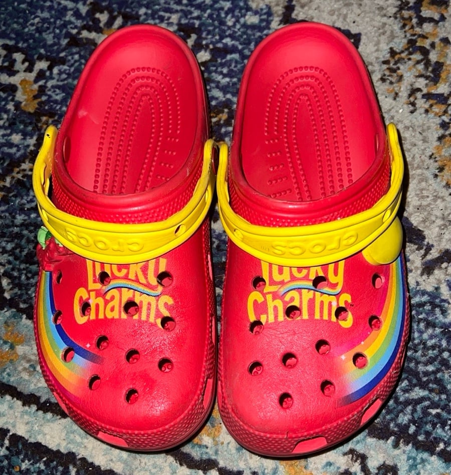 Rare & HTF unisex Lucky Charms cros. Mens 6/ladies 8. GUC for normal use/ wear.