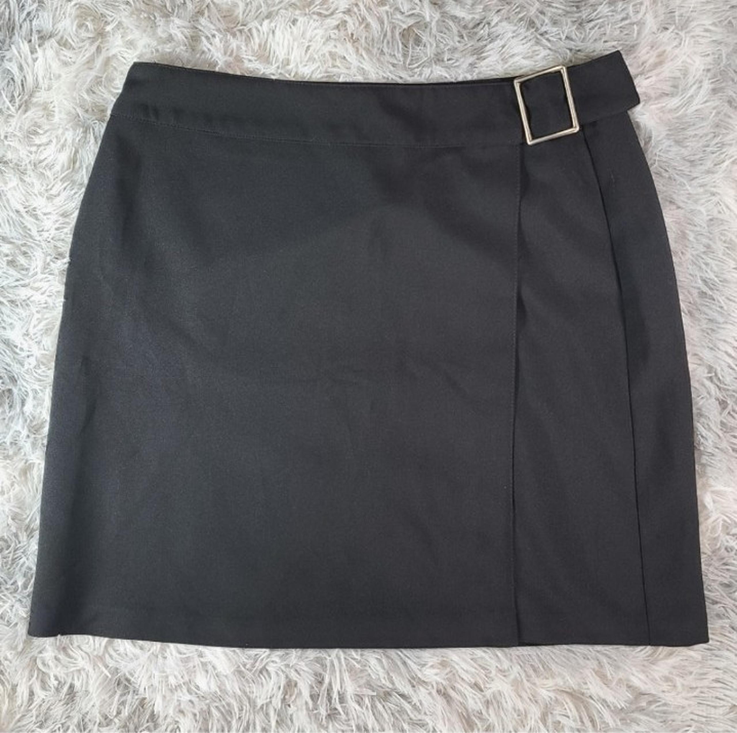 New York & Company Women's Black A-Line Belted Mini Skirt Size 14