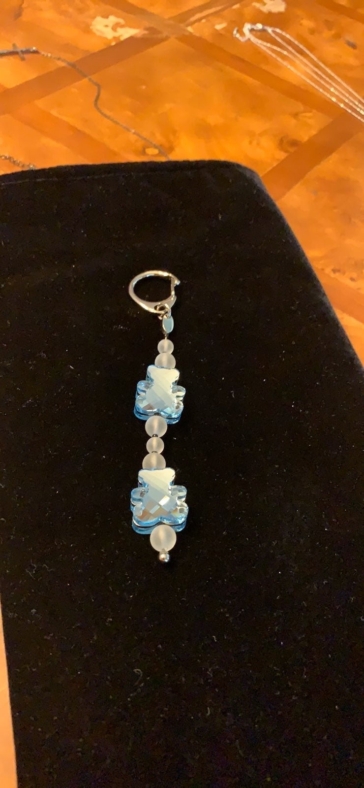 ✅SOLD✅Swarovski keychain