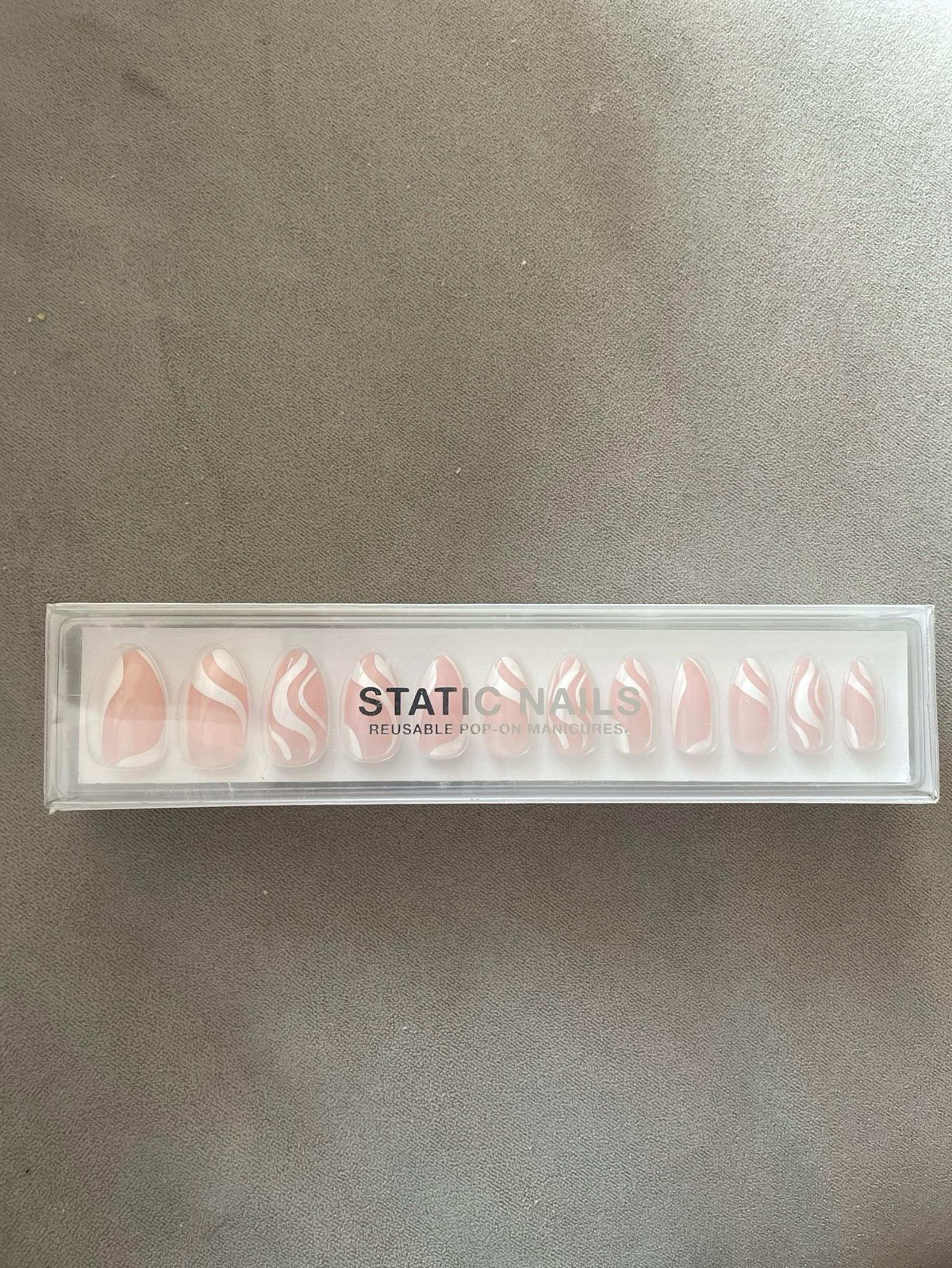 Static Nails Pop-On Manicure- NEW in Box
