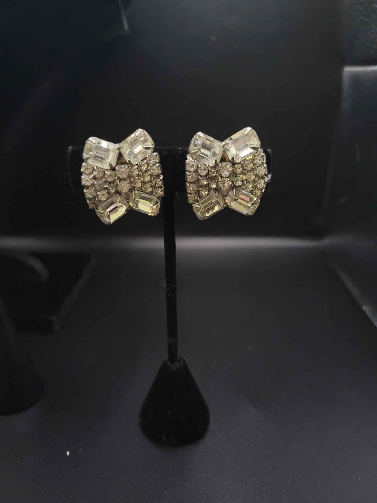 Vintage Clear Rhinestone Statement Clip on earrings