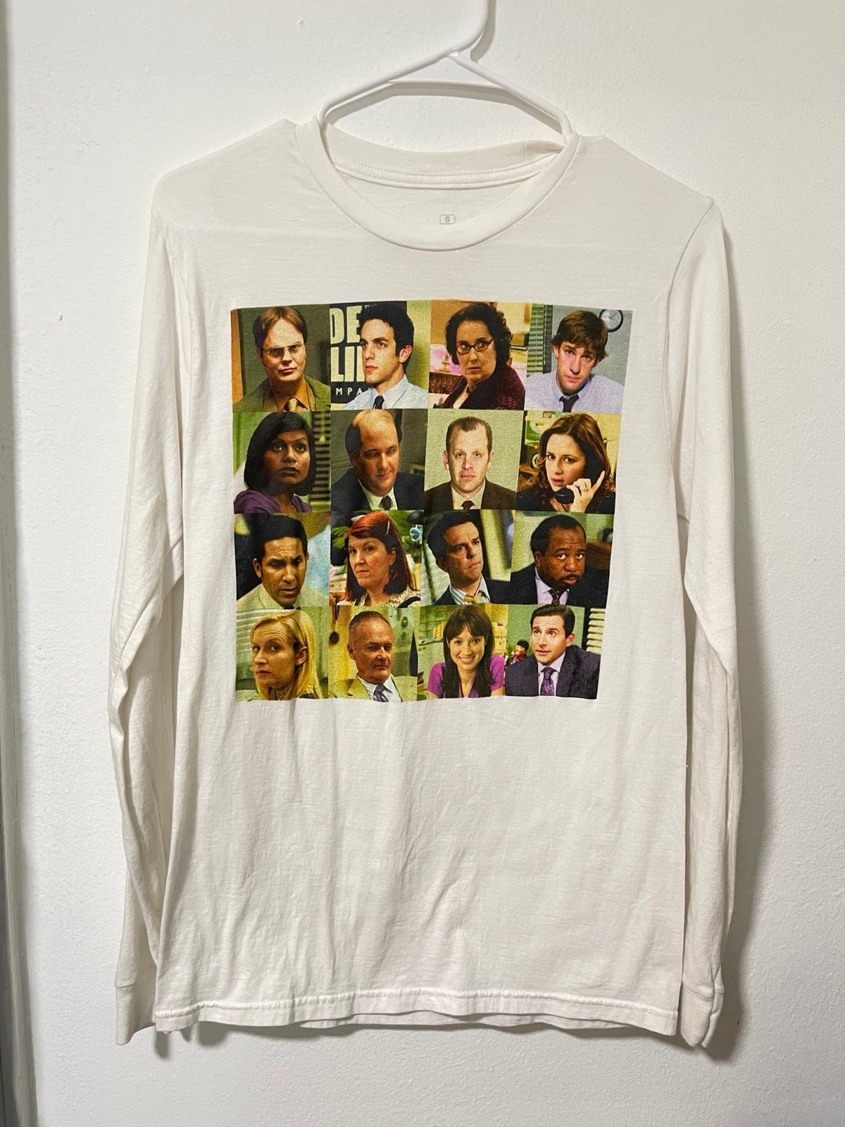 The Office Hooded Long Sleeve Shirt Size Small