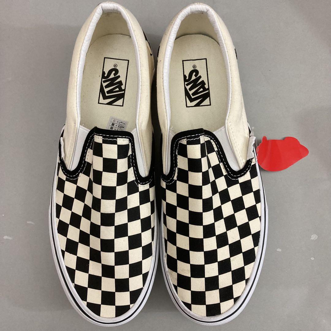 【Brand New & Unused】【With Tag】Vans Classic Slip-On Sneakers