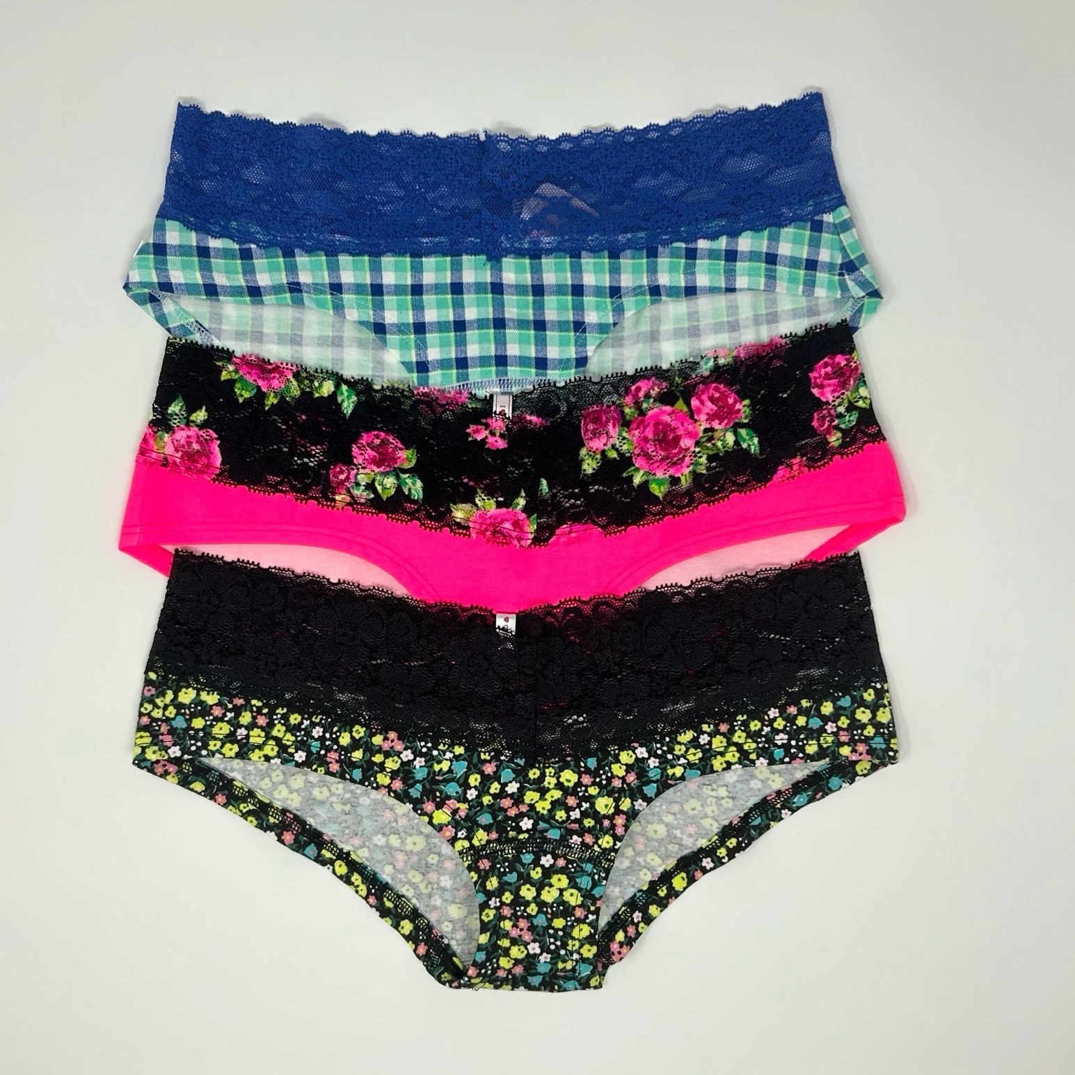 PINK VS EXTRA LOW RISE HIPSTER PANTY BUNDLE