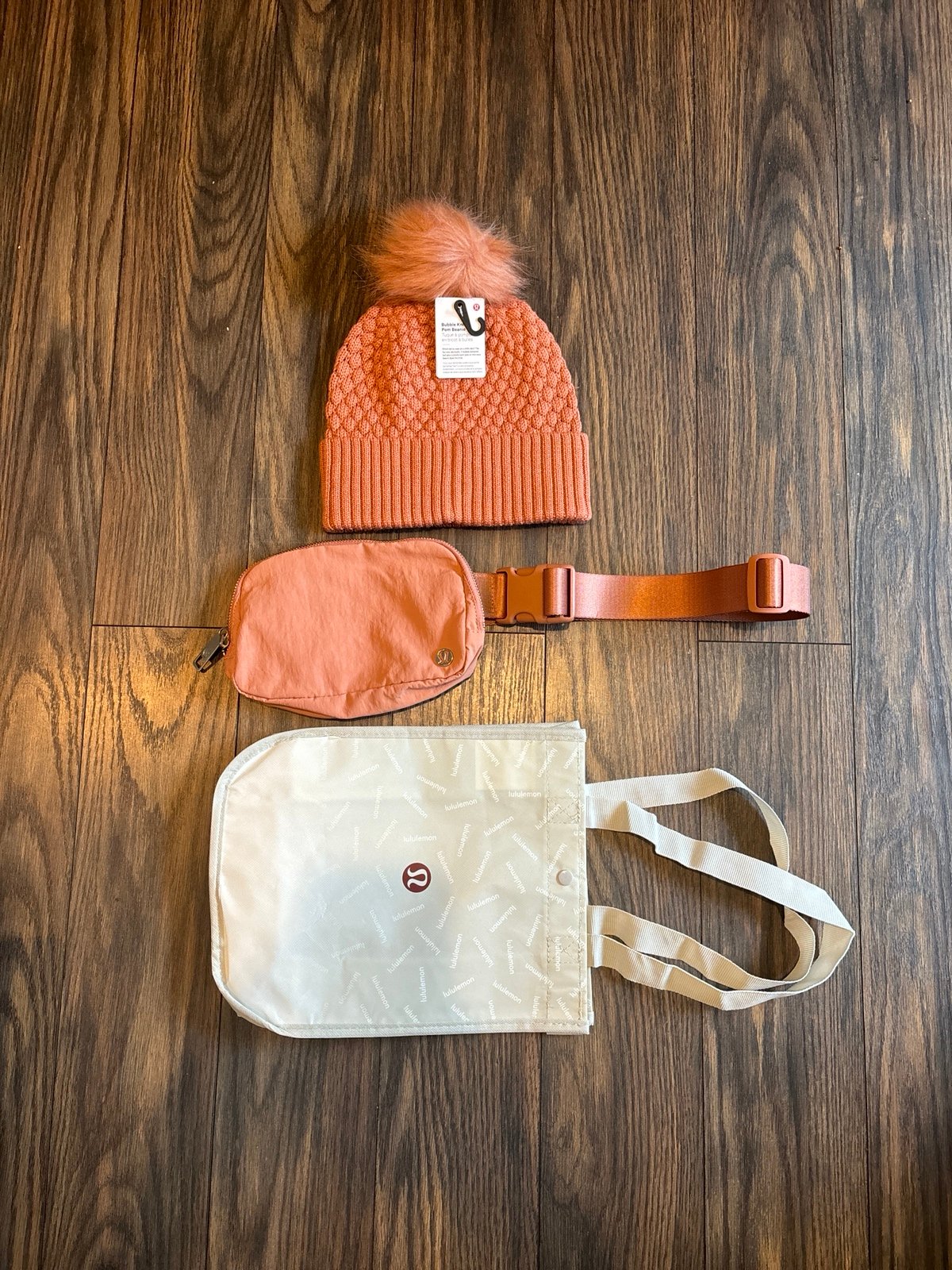 NWT Lululemon Bubble Knit Pom Beanie One Size belt bag Pink Savannah
