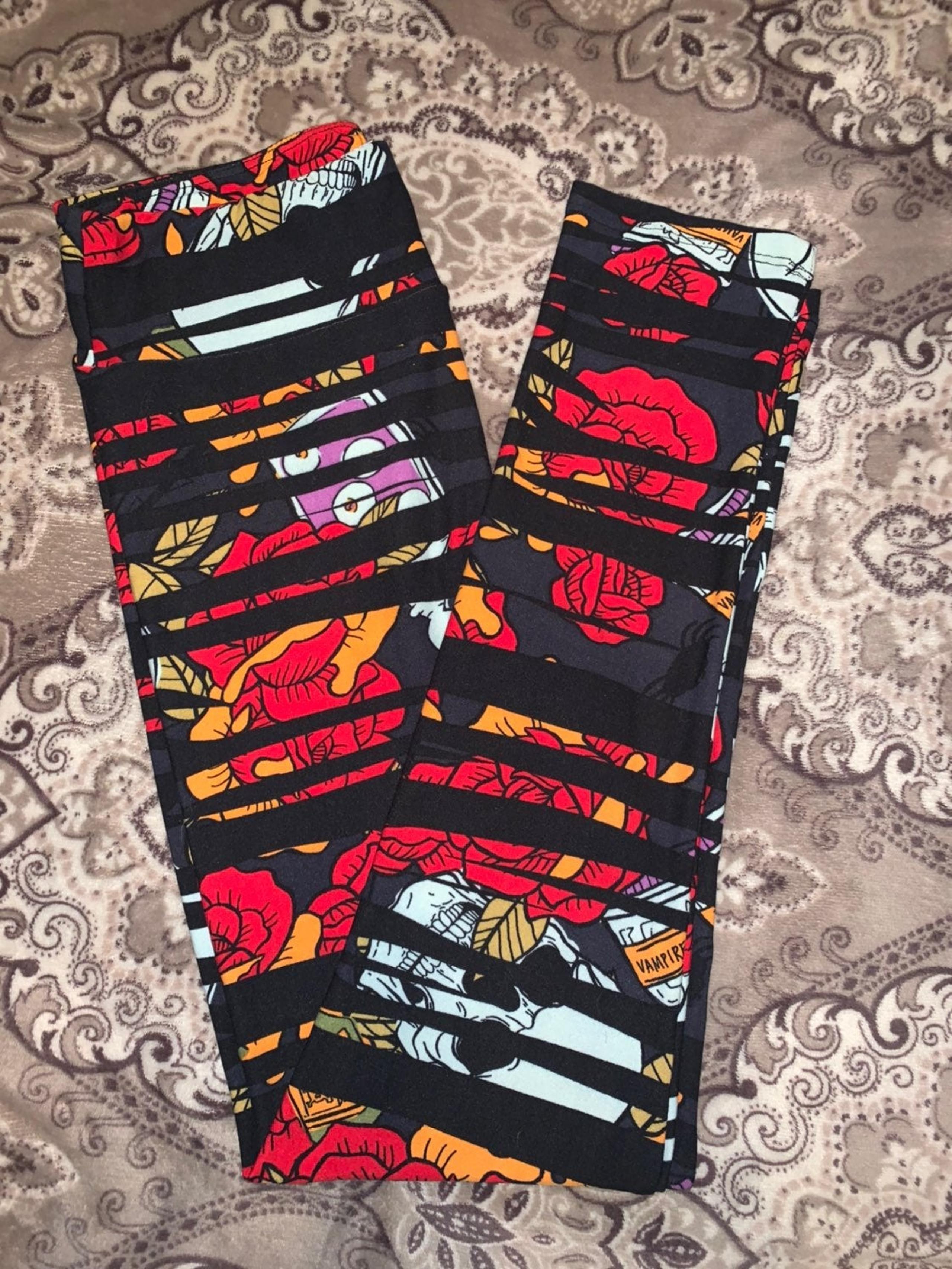 LuLaRoe Halloween Skulls Leggings