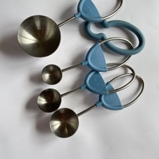 Collectible Michael Graves vintage 90s measuring spoon set blue steel