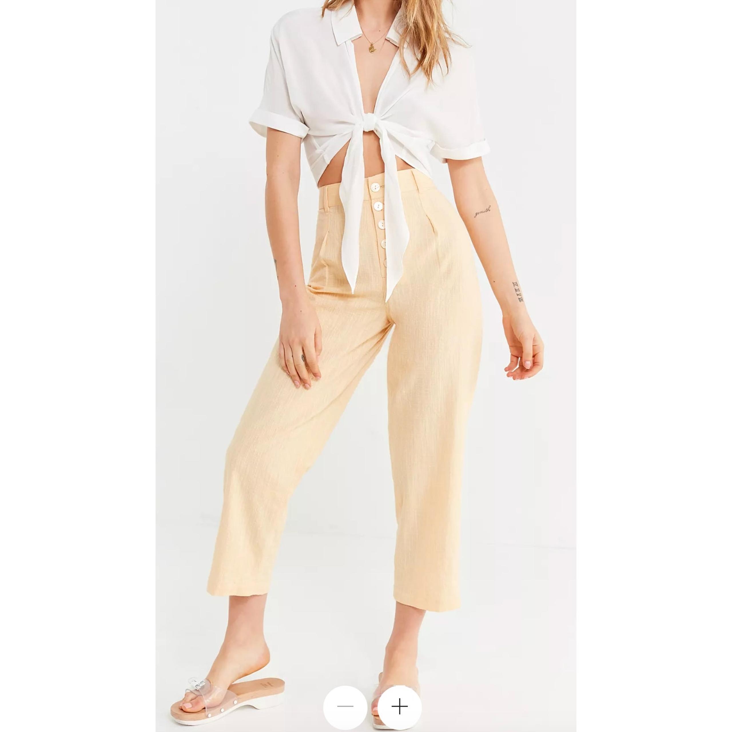 Urban Outfitters UO Maria Button Fly High Waist Butter Squash Pant Size 4