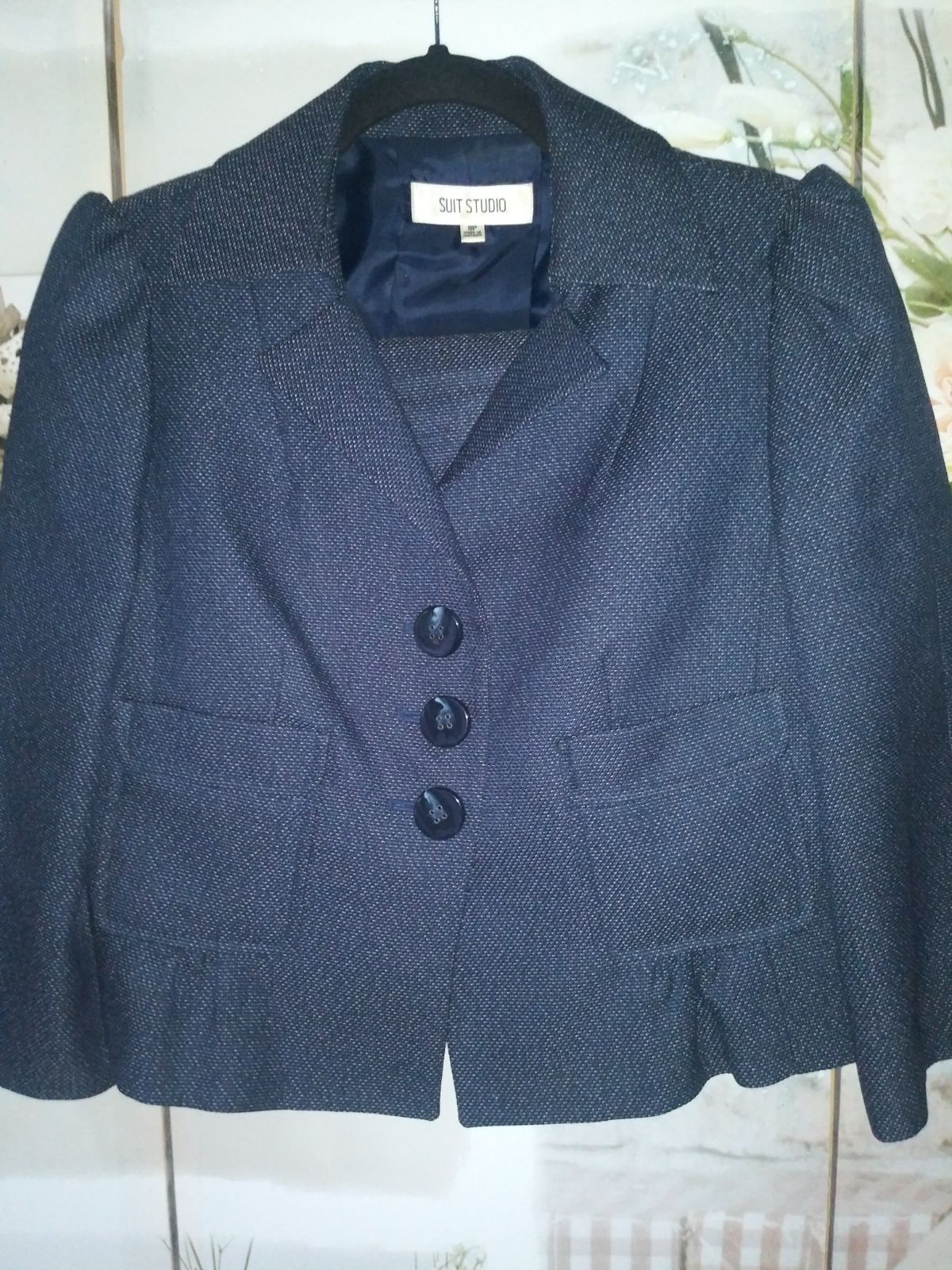 Suit Studio Skirt Suit Sz. 8P