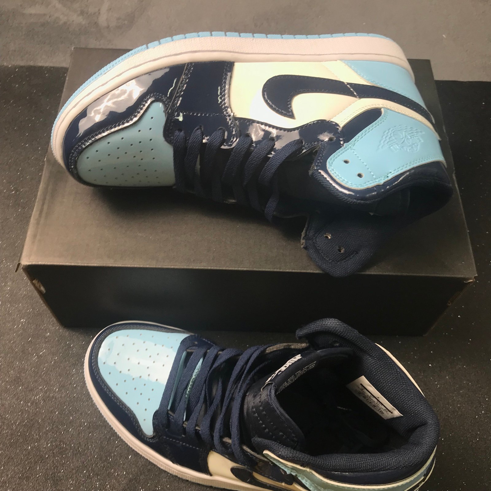 Air Jordan 1 retro high
