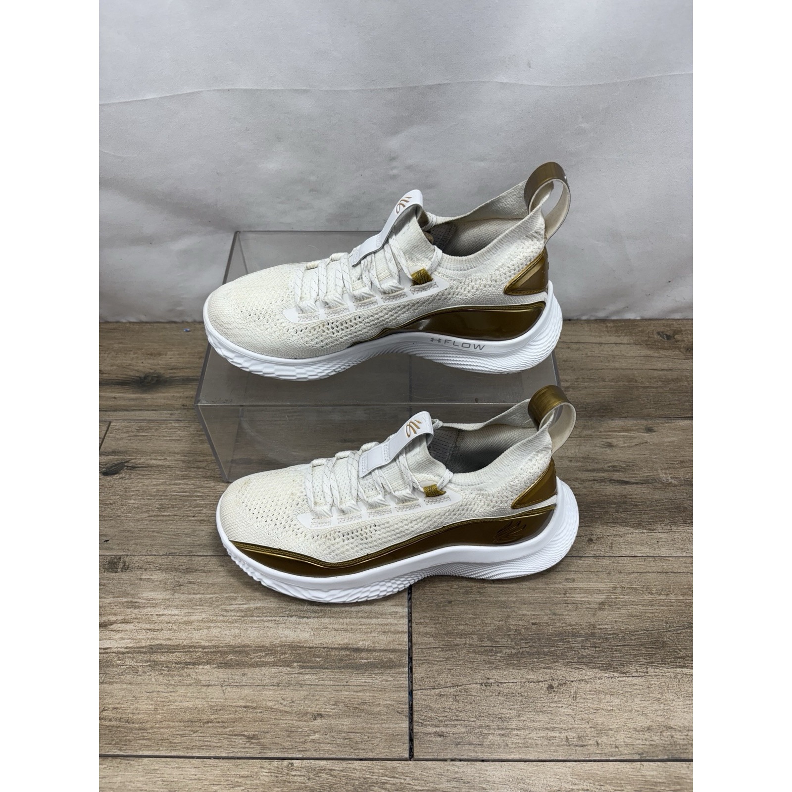 UNDER ARMOUR Curry 8 TB 24K Gold White Basketball Shoes Mens 7.5 Women's 9