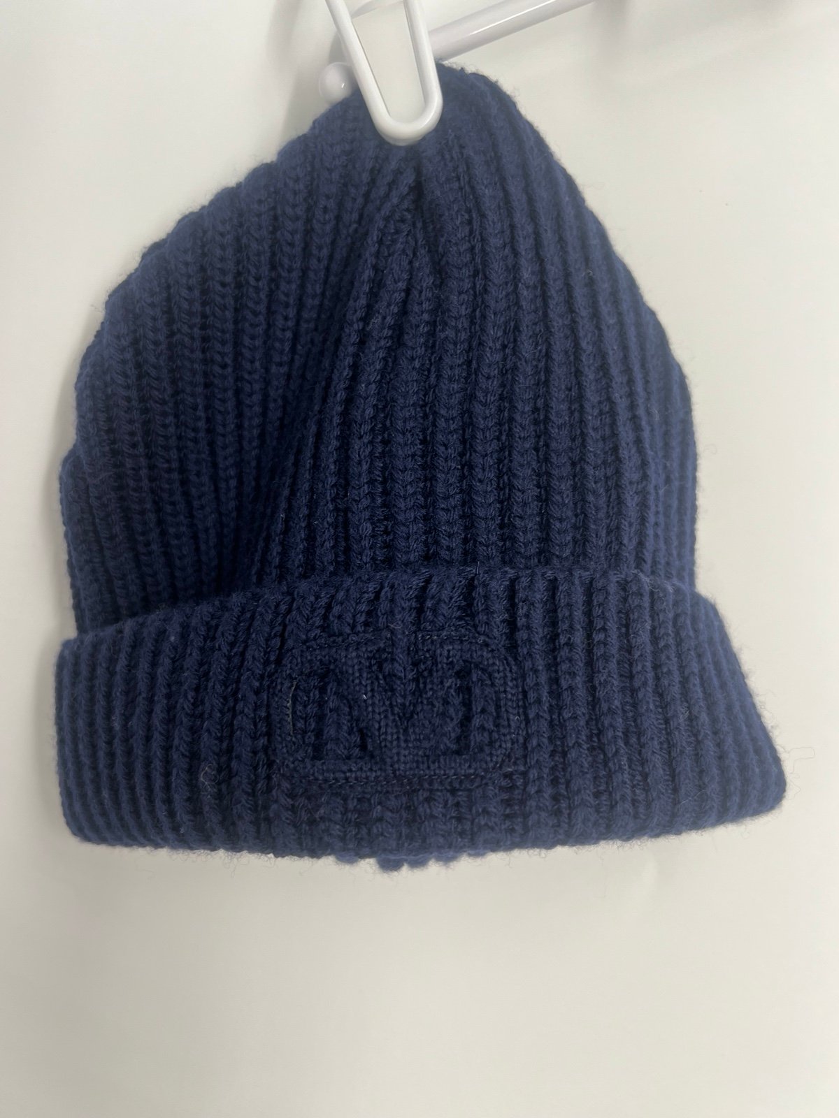 Valentino Garavani logo-patch beanie