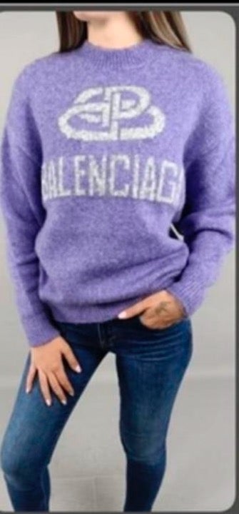 Women sweater. Size S