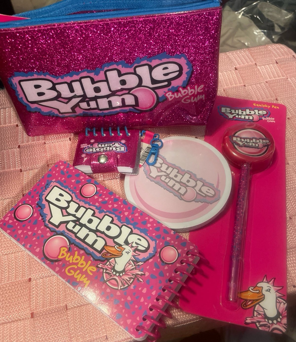5ct. Bubble Yum Stationery Set