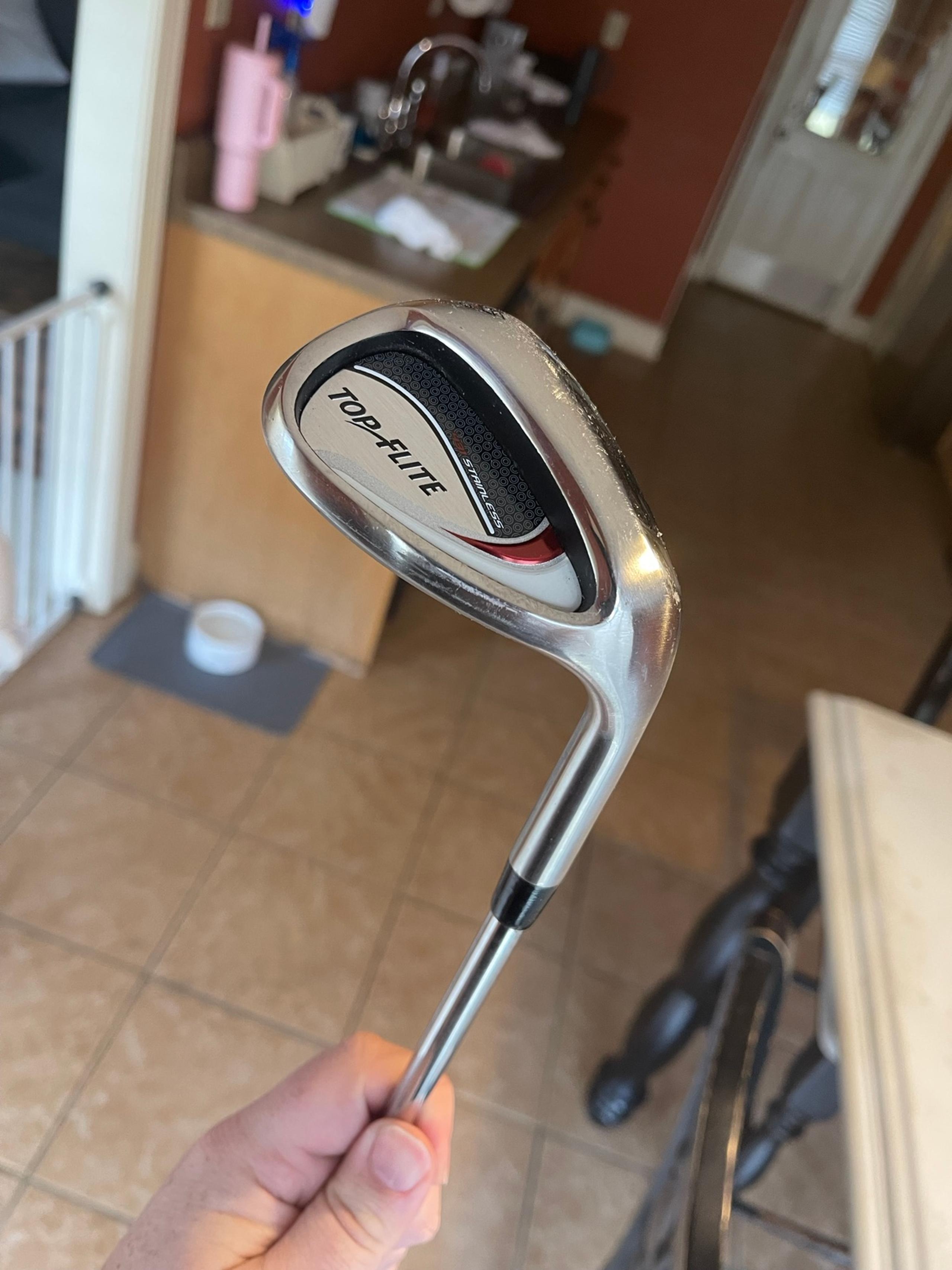 Top Flite 431 Stainless SW 56* Sand Wedge With Steel Shaft Used