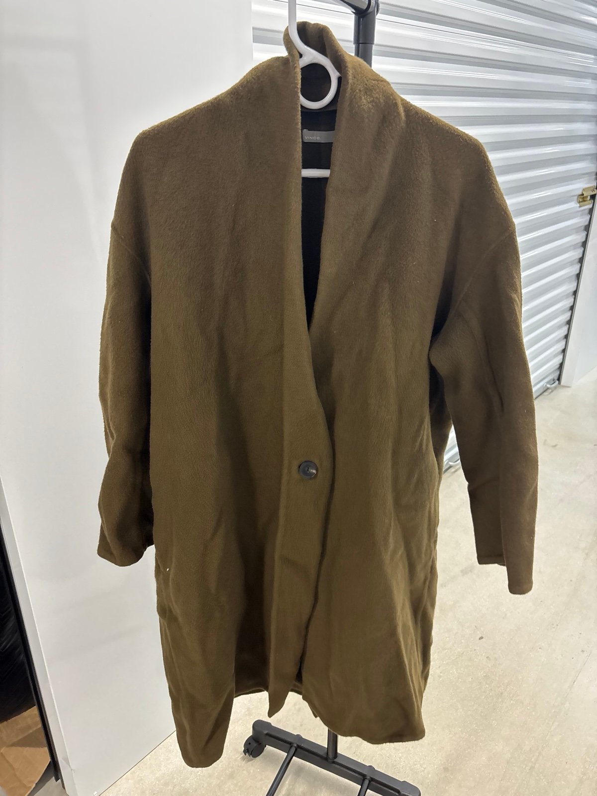 Vince wool Camel blend coat jacket womens size medium brown tan 795