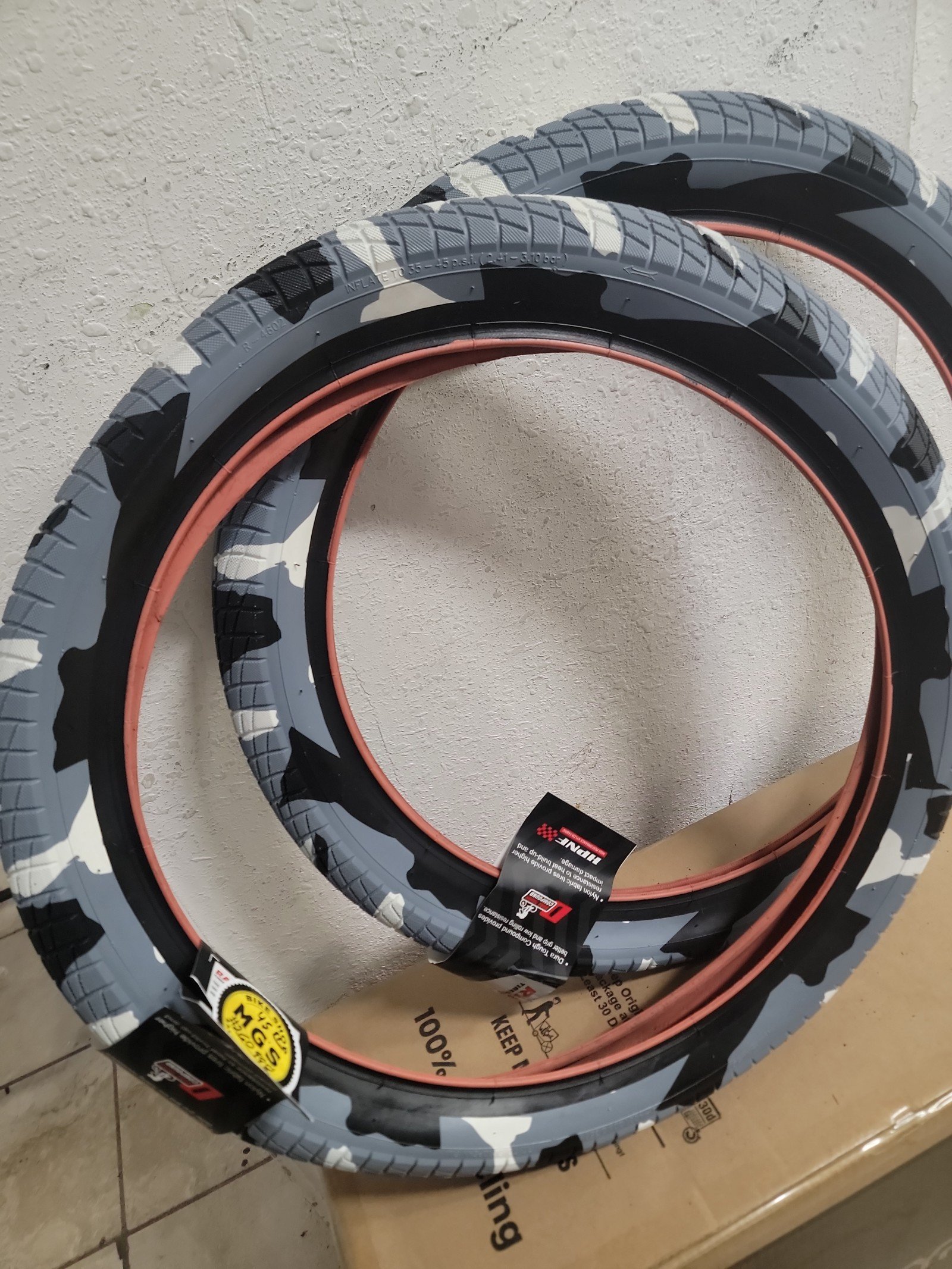 ALTALINE BICYCLE BMX SEMI-SLICK TIRE TREAD 20 X 2.35 WHITE CAMO DESIGN.