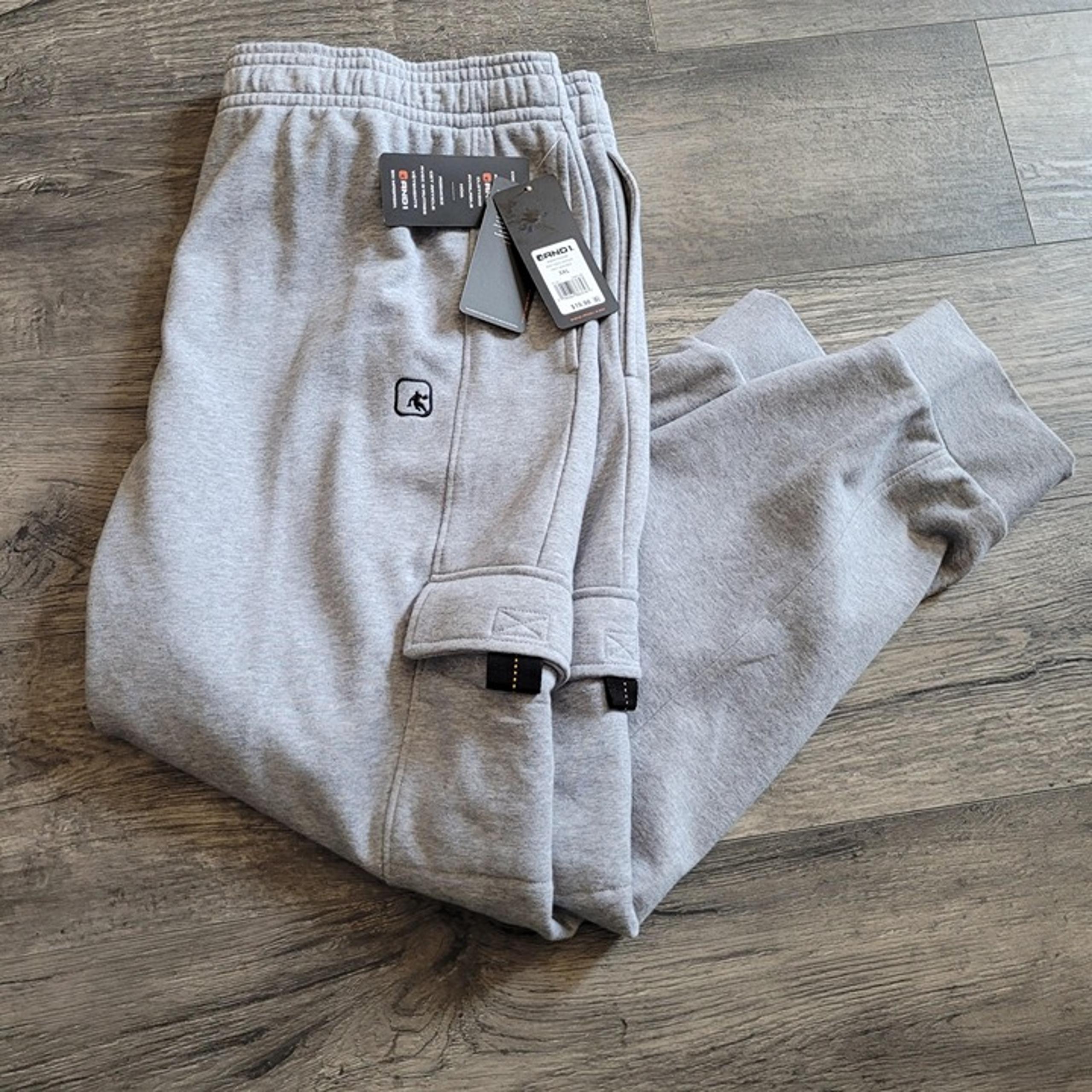 New NWT And1 Men's Gray Pace Jogger Full Sweatpants w/Side Pockets Size 3XL