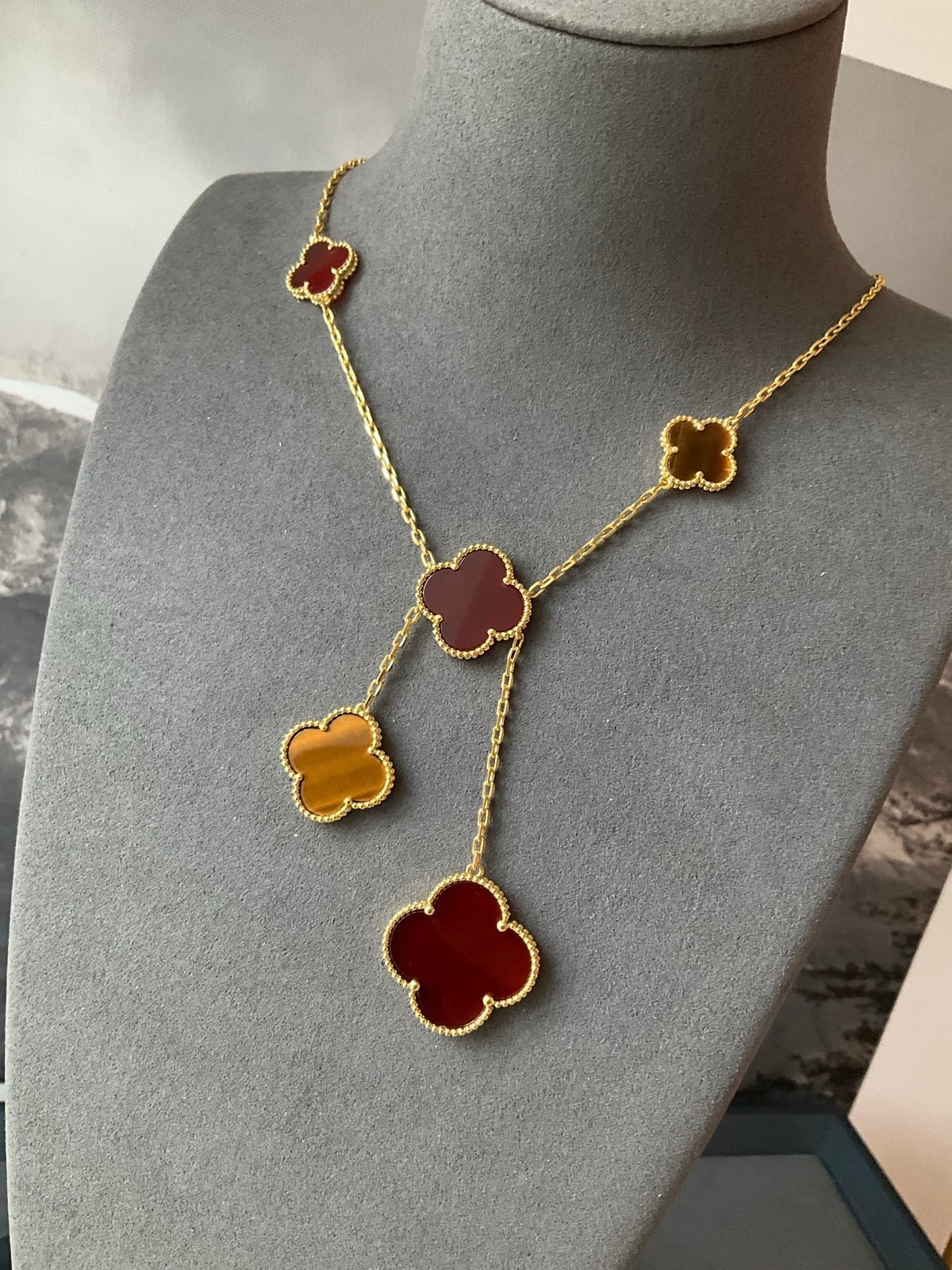 clover 6 motifs necklace 925 silver 18k gold plated red carnelian tigers eye