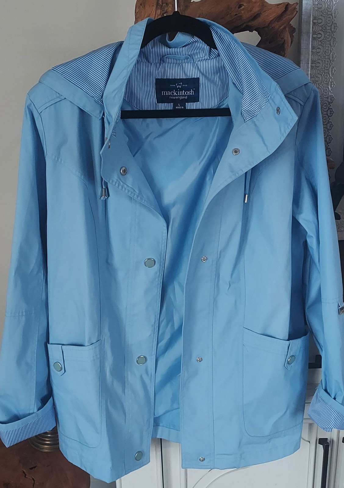 Mackintosh New England Women’s light Blue Light Jacket with Pockets Large
