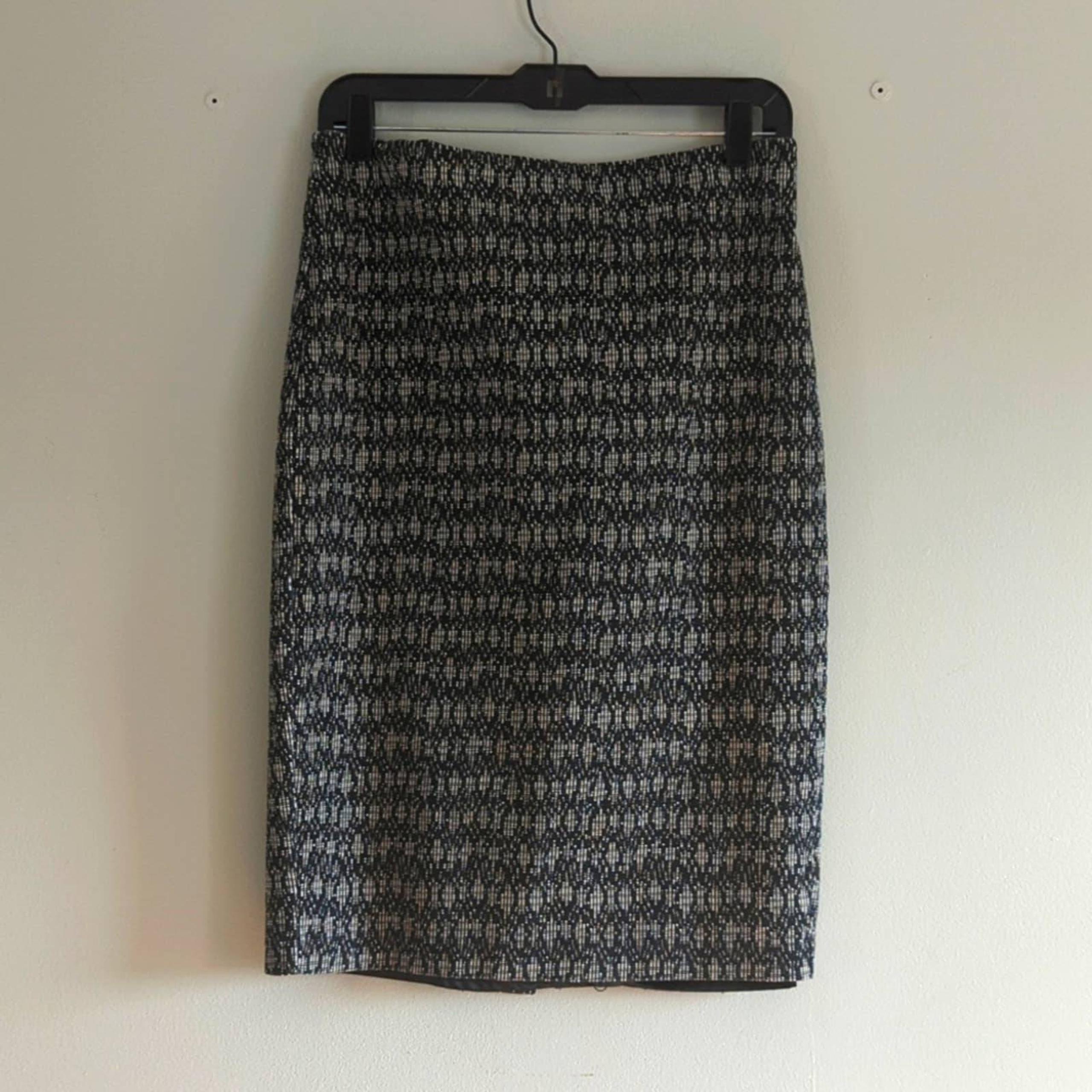 Kenar Skirt Straight Pencil Lined Multi Color Back Slit / 6