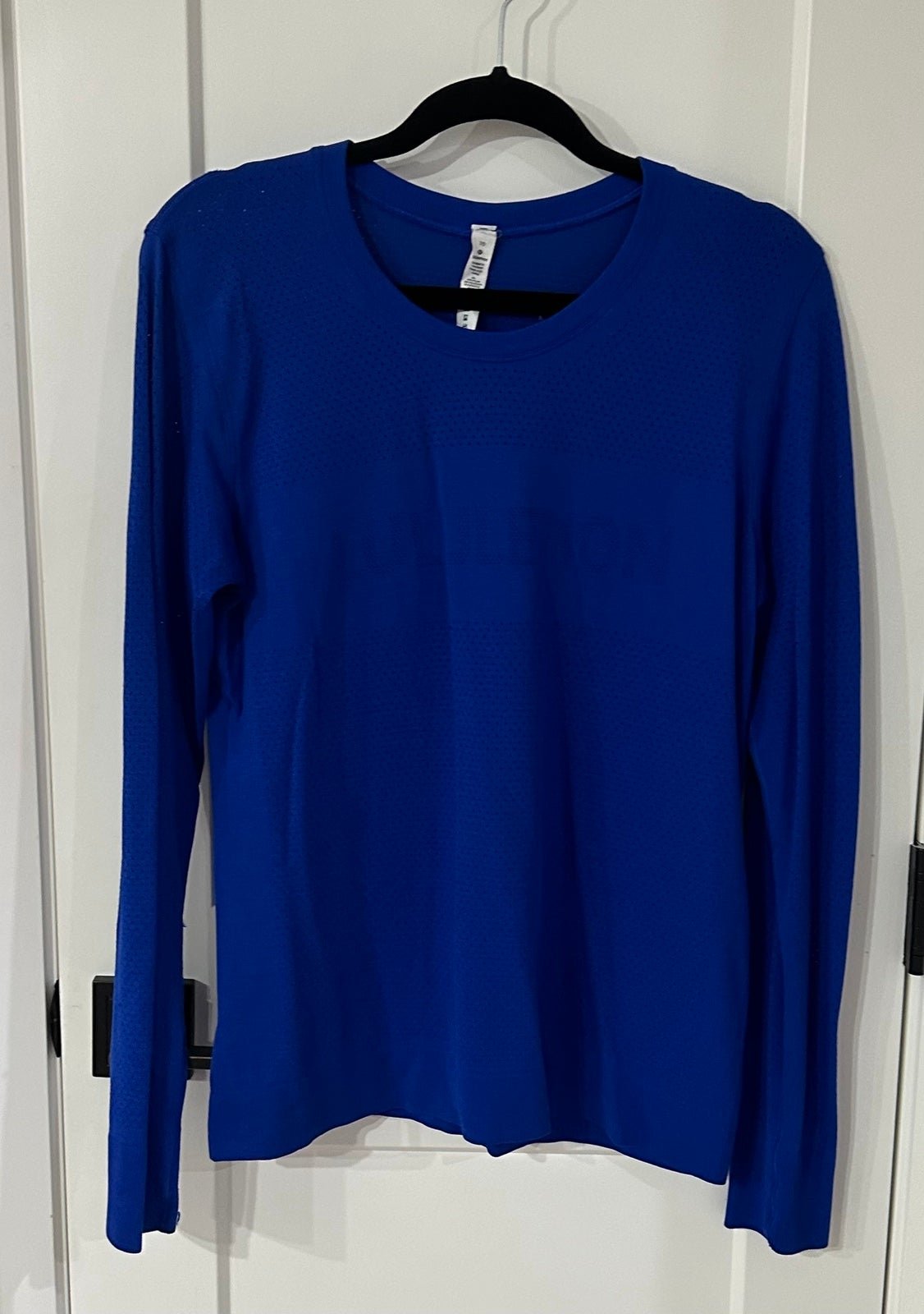Lululemon Swiftly Breathe Bright Blue Shirt ~ Size 10