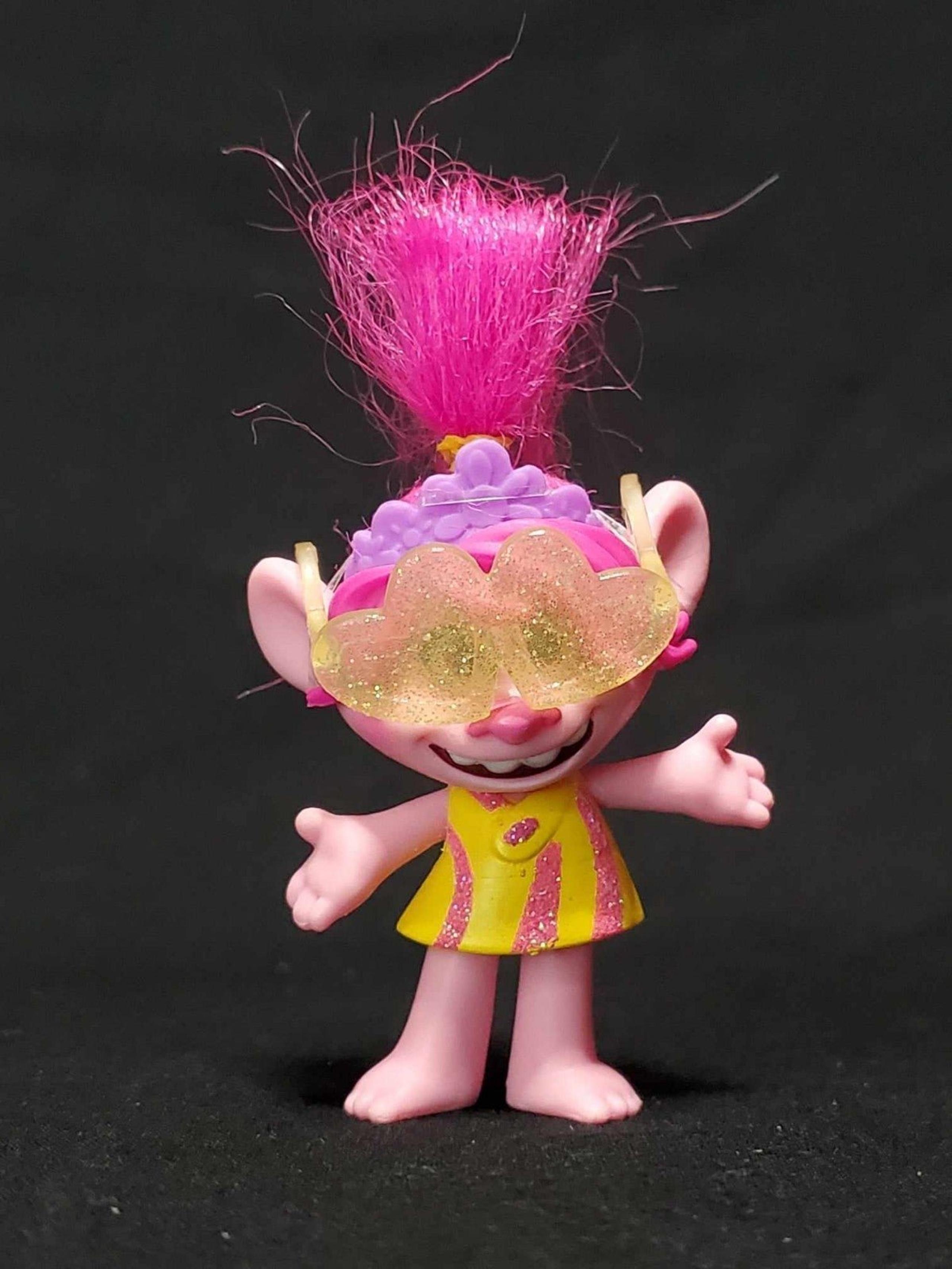 2019 Hasbro DWA Dreamworks Trolls World Tour Poppy Toy Figure