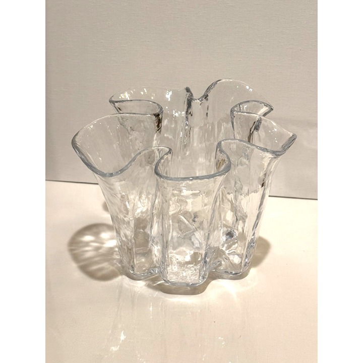 1970s Muurla Eva Scandinavian Clear Ice Handkerchief Ruffled Art Glass Vase