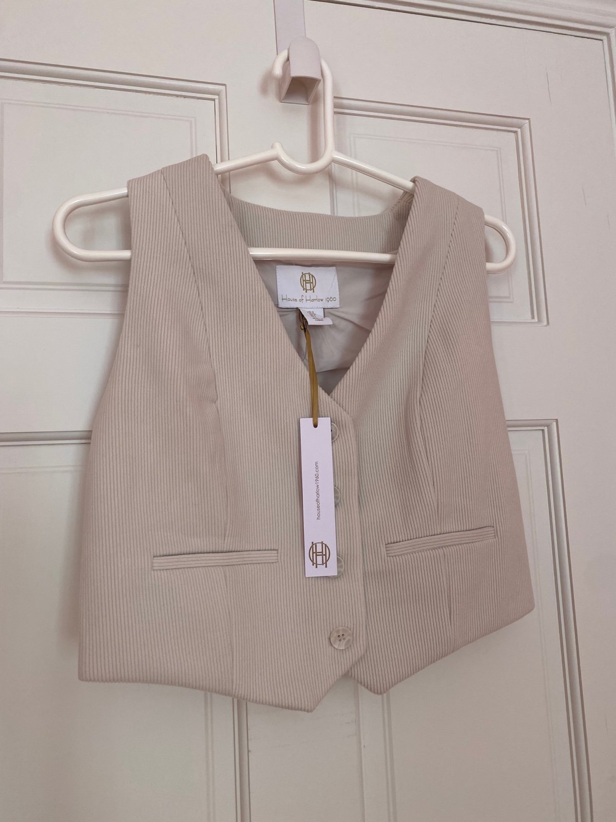 NWT House of Harlow 1960 Beige Button Down Vest