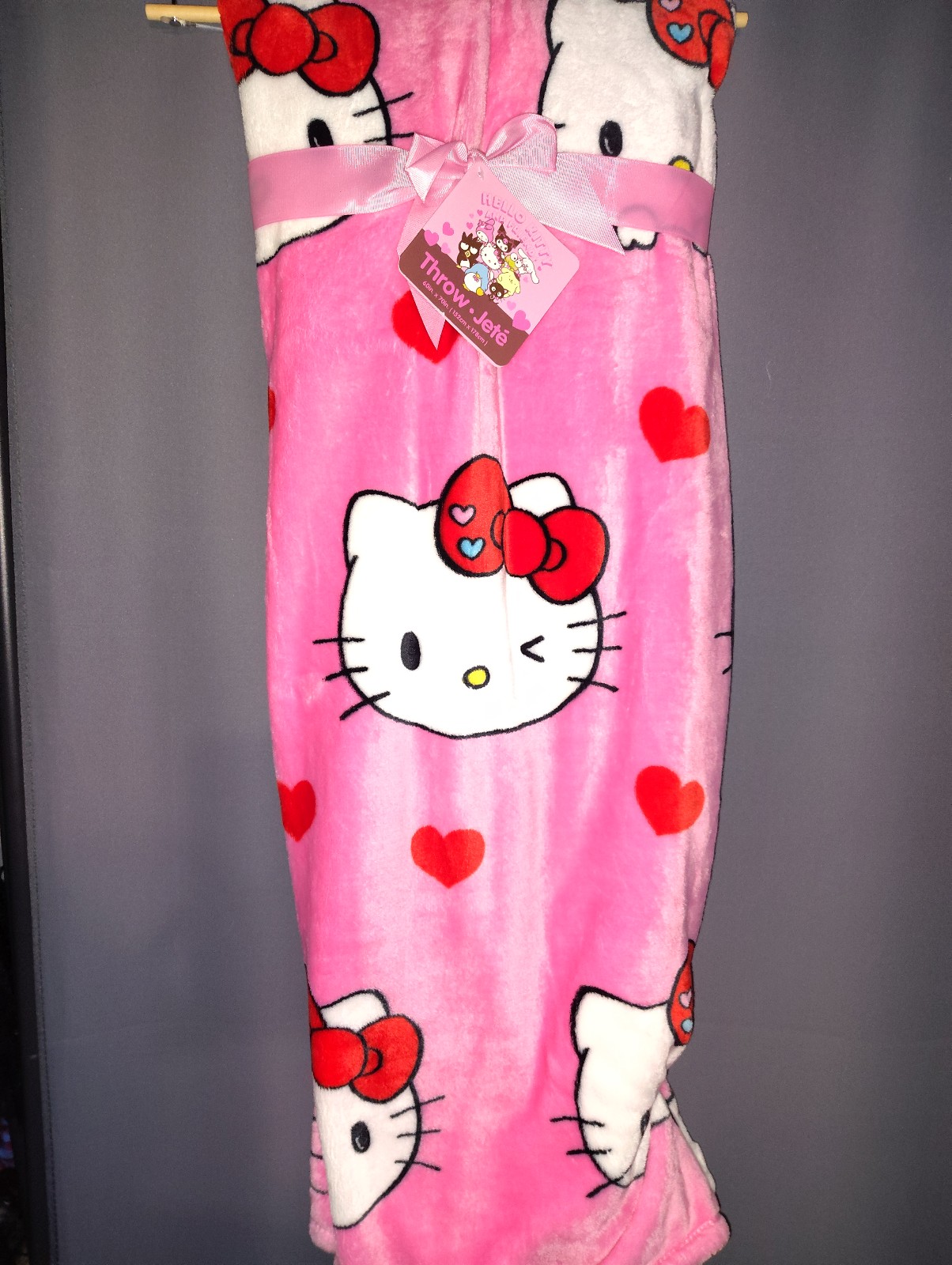 Hello Kitty Throw