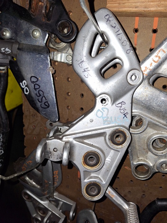 Suzuki GSXR 600 750 1000 Hayabusa GS500 Front & Rear Foot Peg Brackets Rear Set