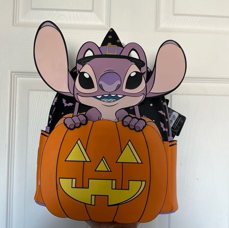Angel Halloween loungefly. BNWT GITD