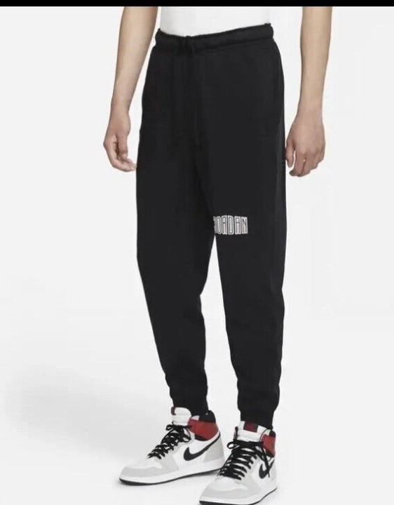 Nike Air Jordan Essentials Fleece Joggers Pants Black Mens DV7726-010 Size Med