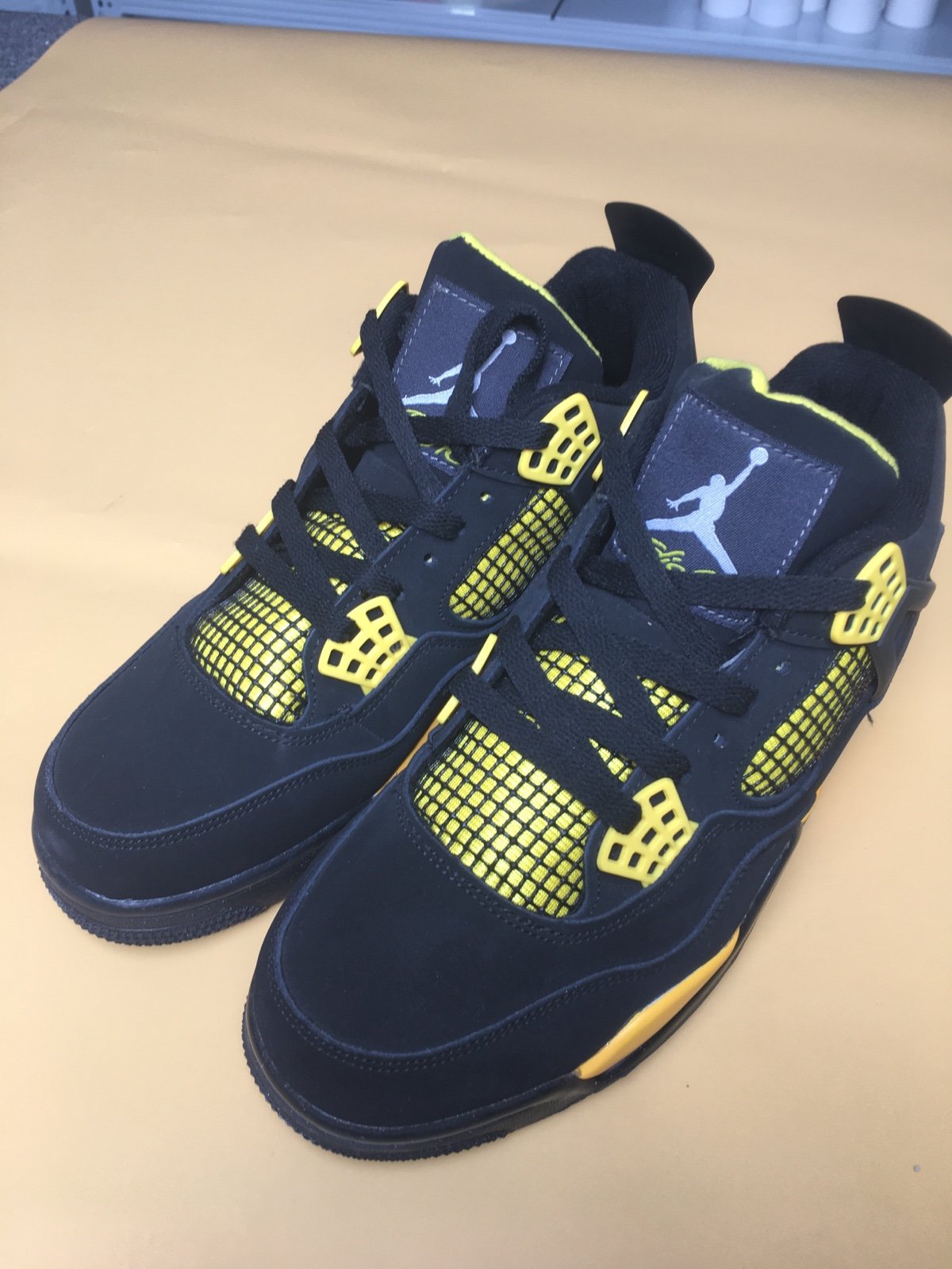 Nike Air Jordan 4 Retro Shoes