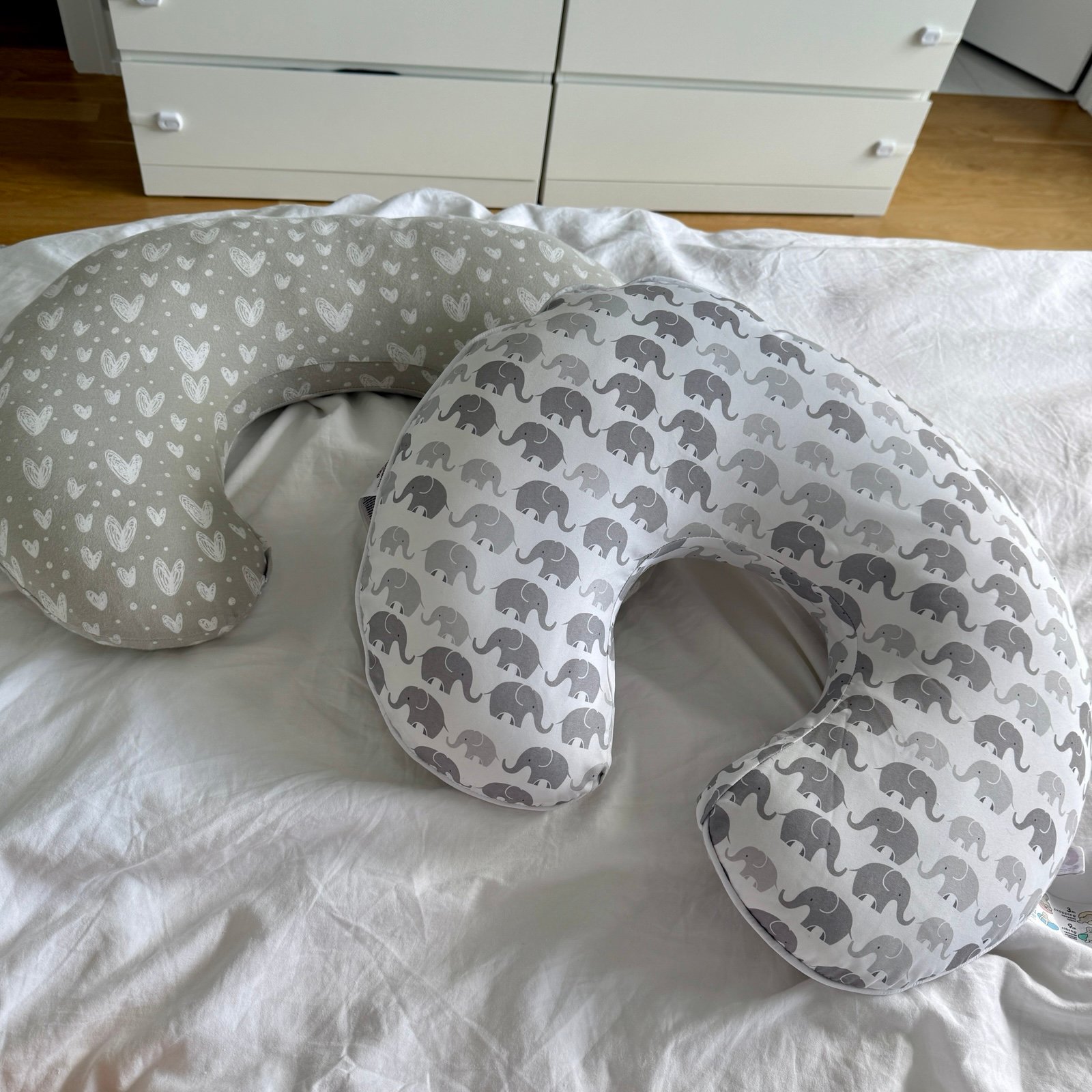 100 BOPPY Bundle of 2 Original Nursing Pillows 3 Covers Elephant Stars Hearts
