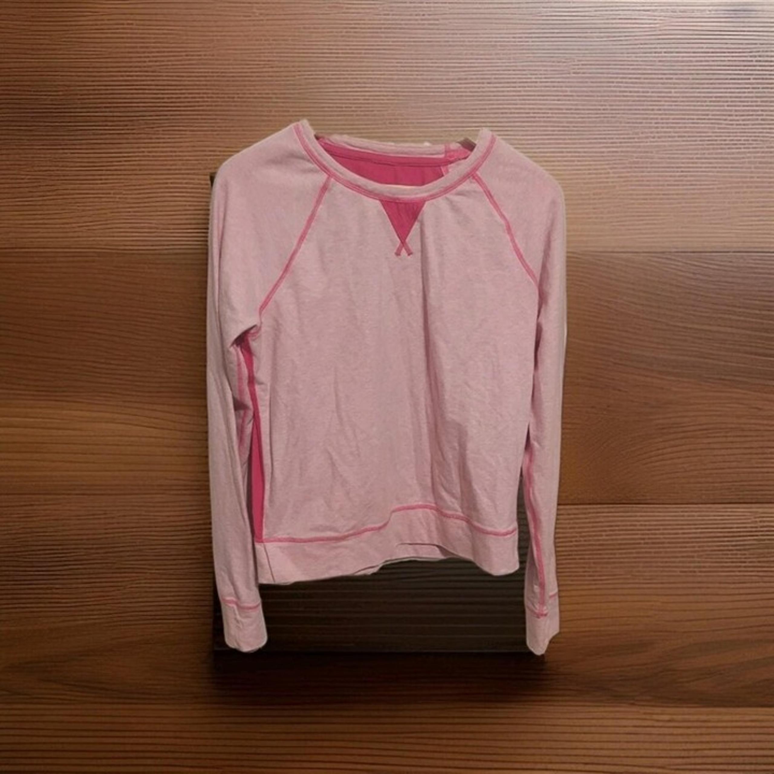 Lululemon Athletica Pink Long Sleeve Crew Neck Pullover Shirt Size 6
