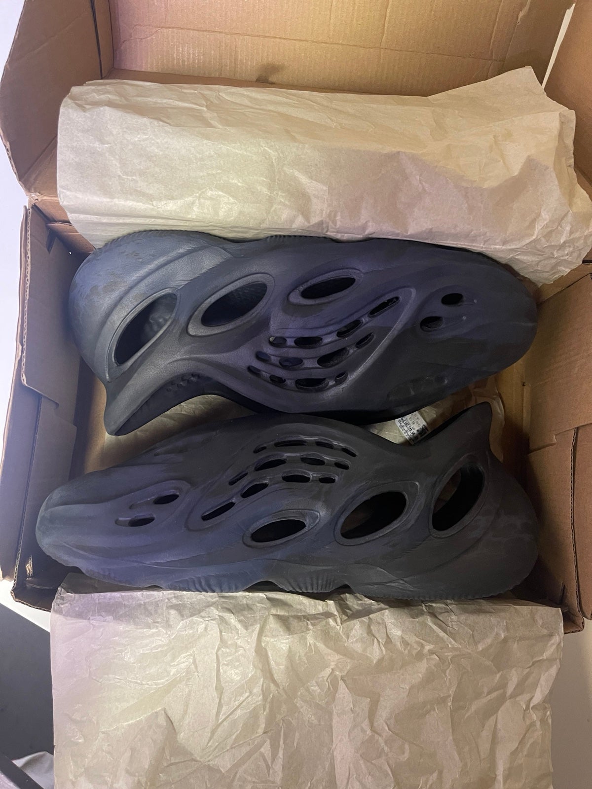 Yeezy Foam Runner ‘Mineral Blue’ Sz 10
