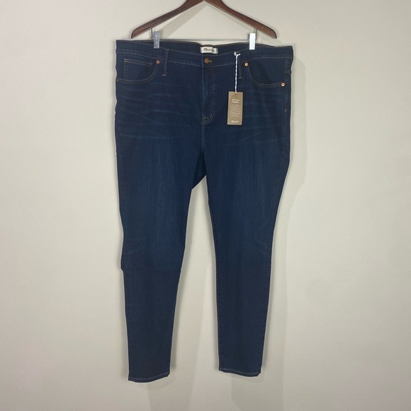 NWT’s Madewell 9” High Rise Skinny Size 36