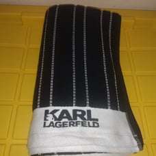 KARL LAGERFELD BATH TOWEL 28”x 54” - BLACK WHITE KARL LAGERFELD PARIS BATH TOWEL