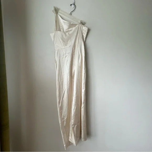 Petal & Pup Luella Pearl White Satin One Shoulder Maxi Dress 6 top