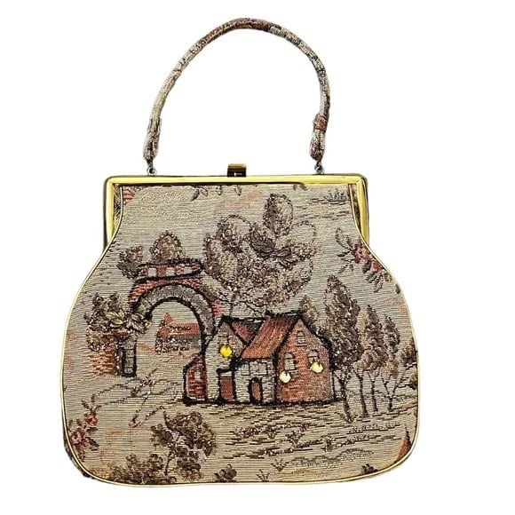 Vintage Country Cottage Handbag with Snap Closure