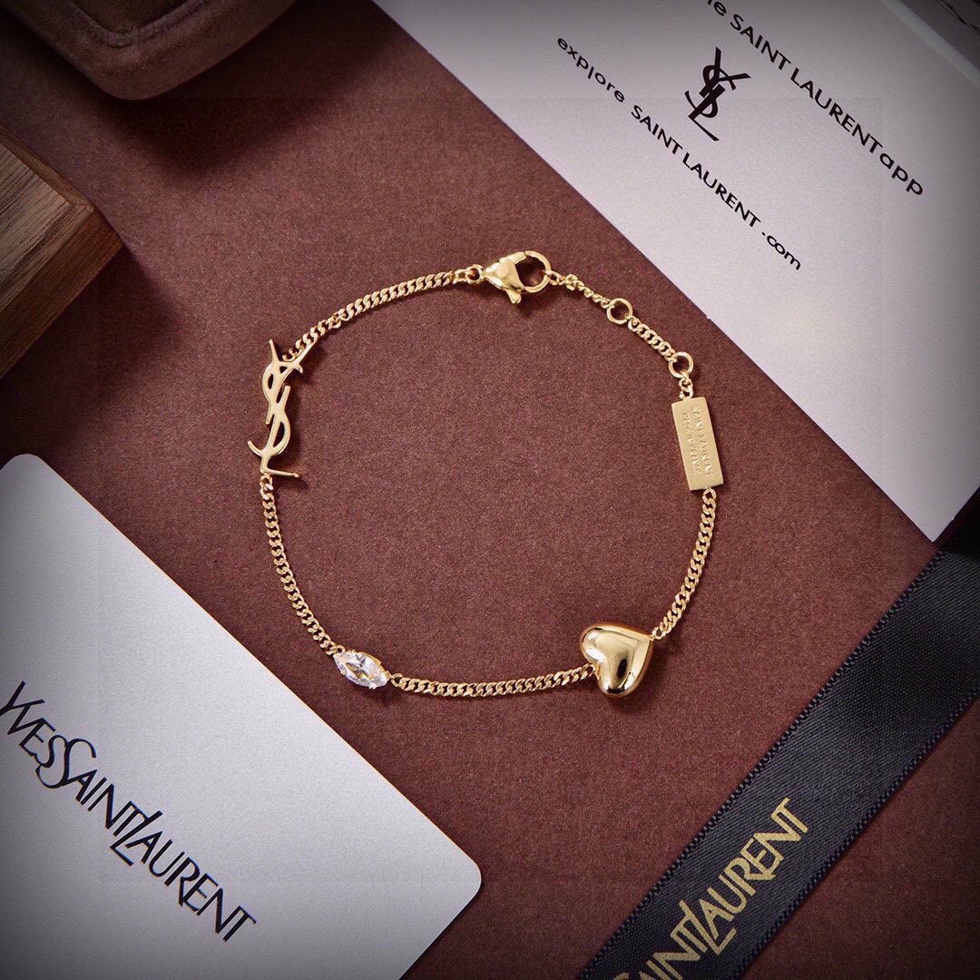 Exquisite bracelet