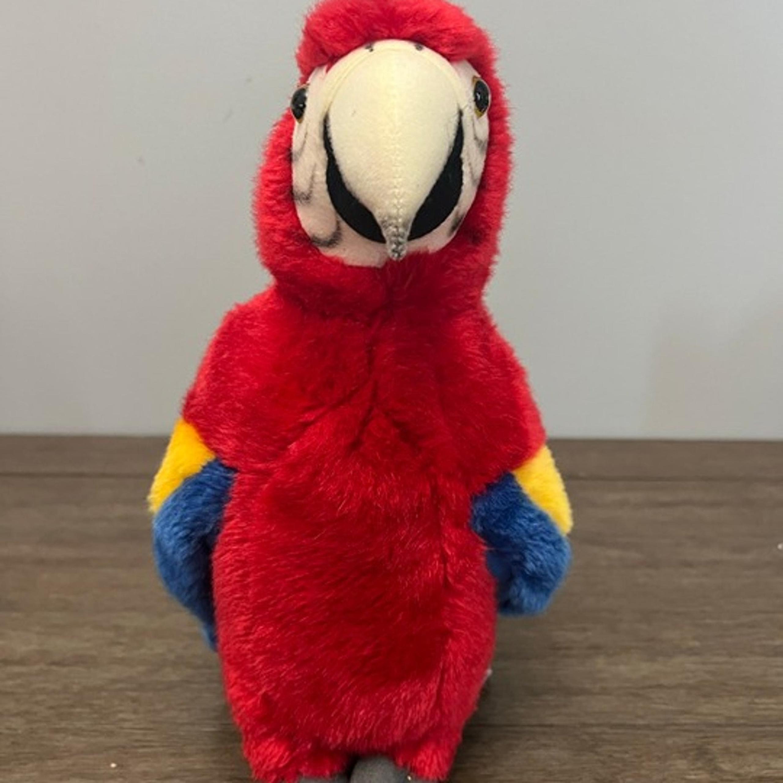 FAO Schwarz Realistic Macaw Plush 14"