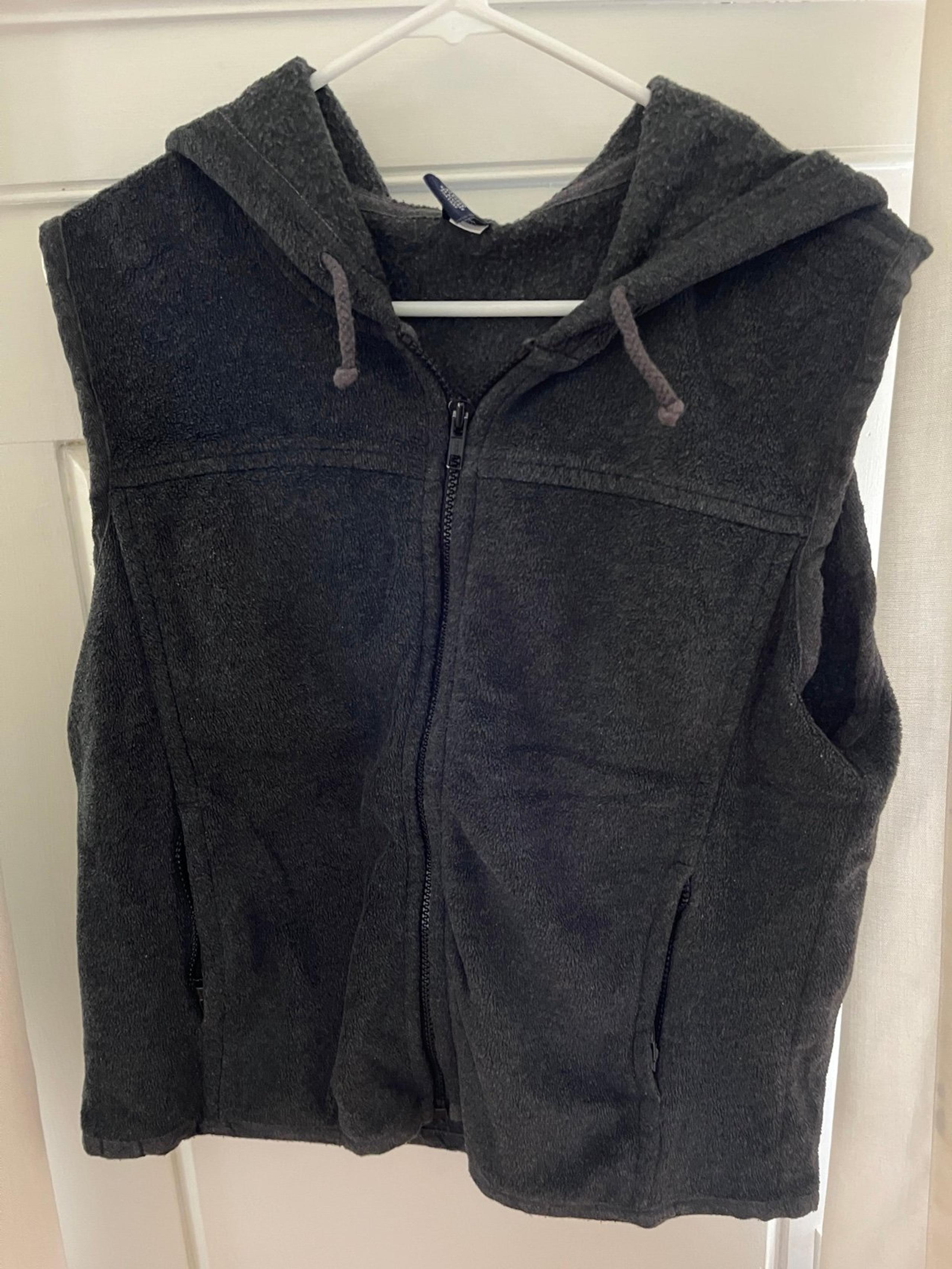Gap Gray Hooded Zip Vest Size L